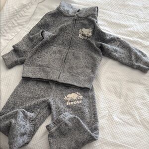 Roots Heather Gray Ensemble